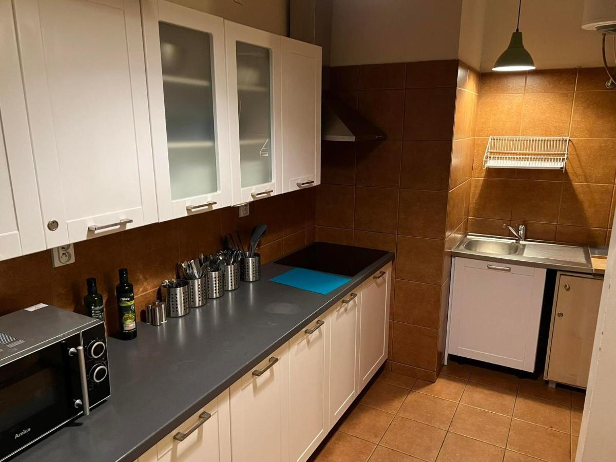 50 People Bis Apartment คราคูฟ ภายนอก รูปภาพ